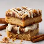 Cinnamon Roll Blondies Recipe