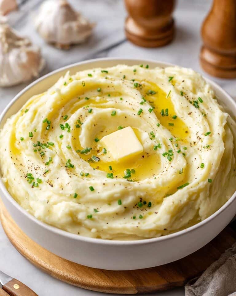 Creamy Garlic Mashed Potatoes Recipe