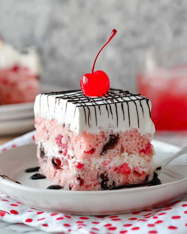 Delicious Cherry Poke Cake Recipe